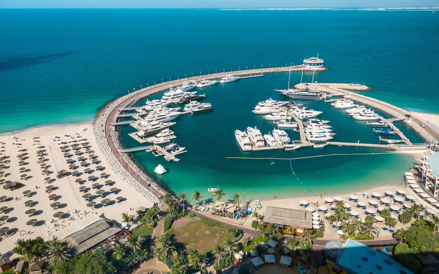 Dubái, capital del lujo fiscal: El destino #1 de los millonarios en 2025