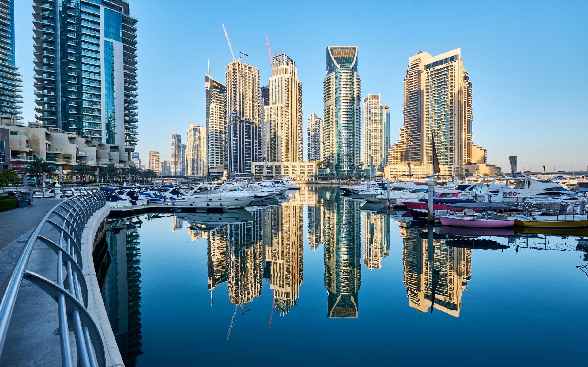 ¿Por qué invertir en Dubai? 5 razones convincentes