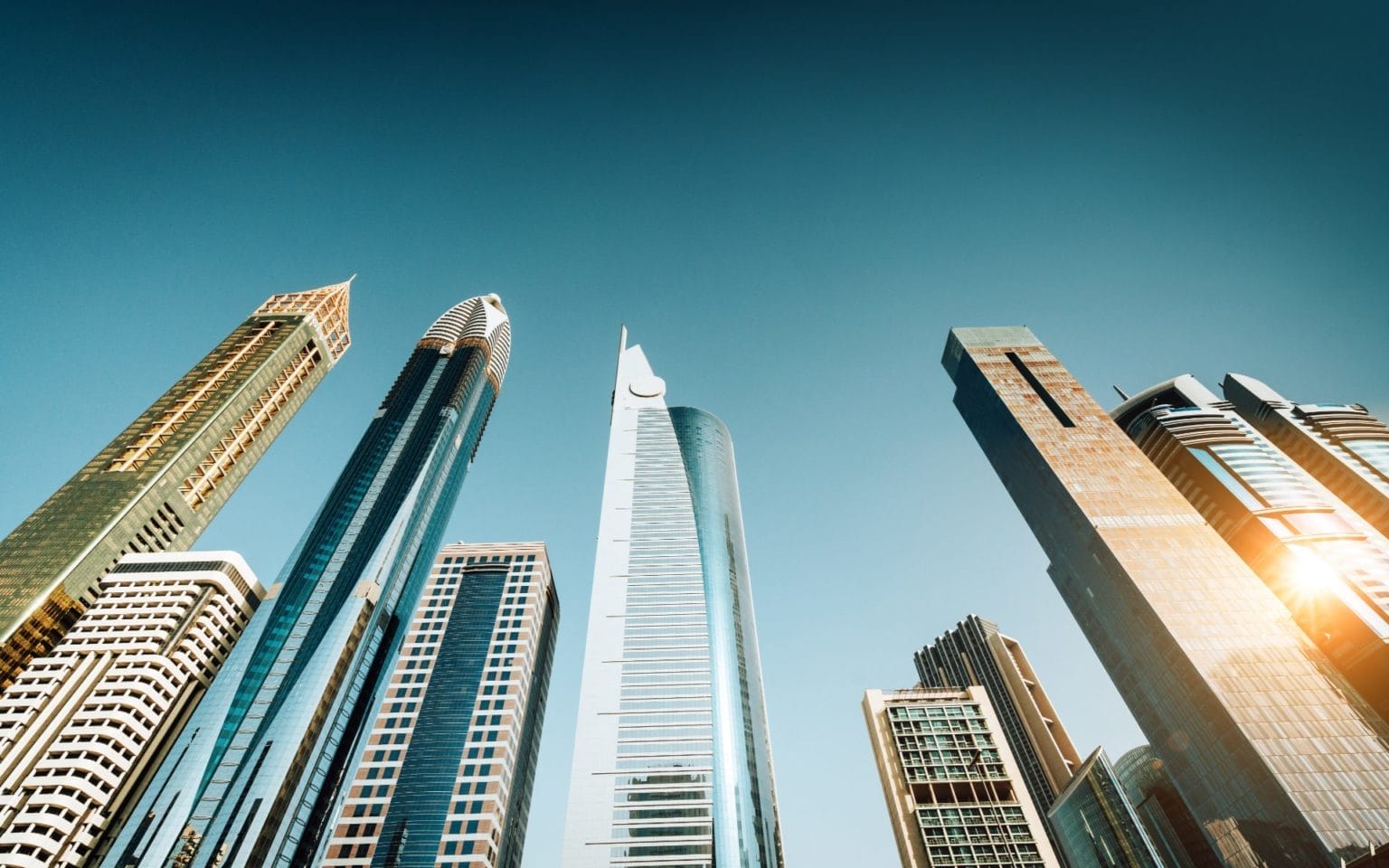 Reformas legales inmobiliarias en Dubái: Lo que todo inversor debe saber en 2025